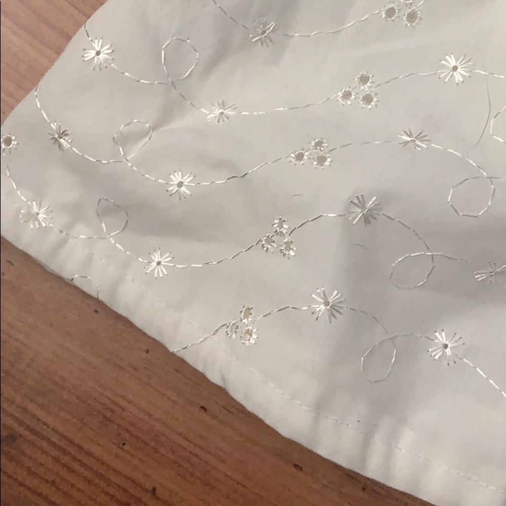 Cute White mini dress 🥥SUMMER SALE🥥 - Picture 3 of 6